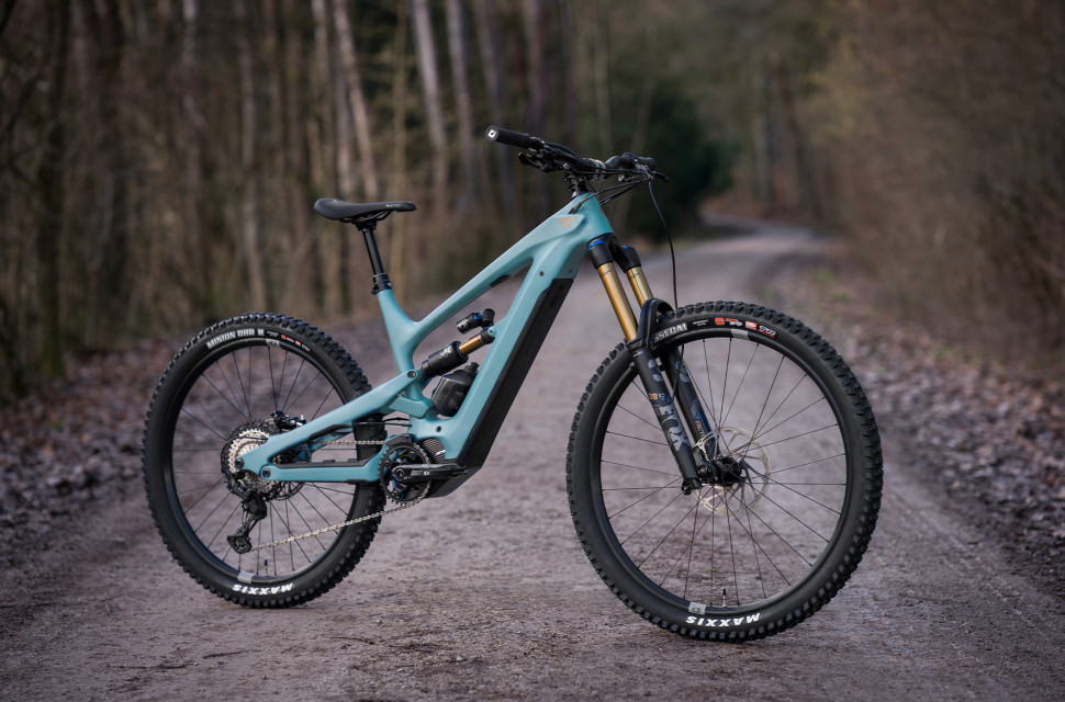 Decoy 2024 mountain bike